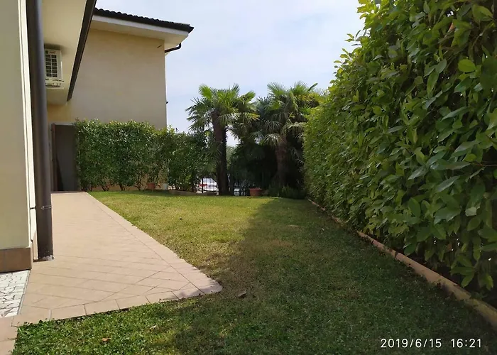 Apartmán Con Giardino A Cisano Di