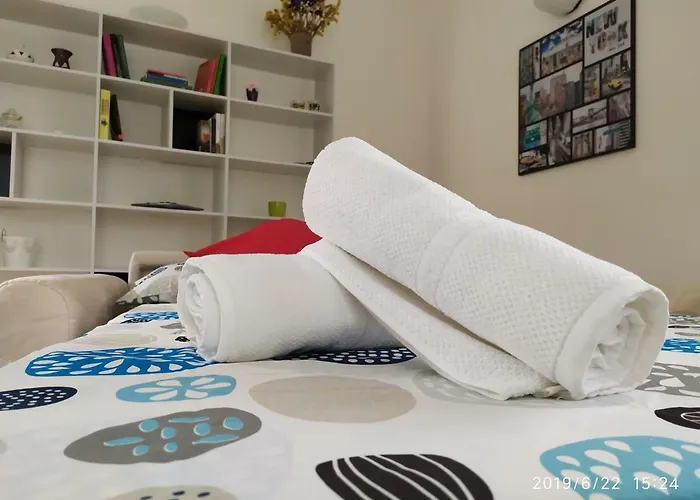 Con Giardino A Cisano Di *